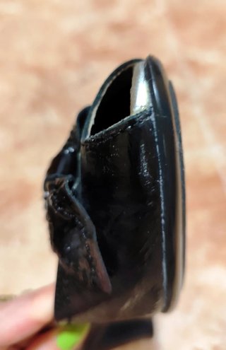 Zapatos salón Pitillos charol lazo delantero
