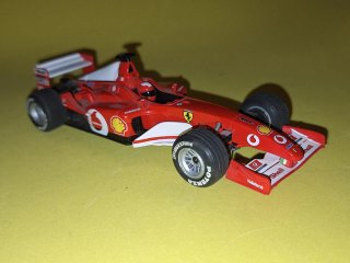 Coche de Slot Ferrari F1 2002 Carrera Evolution