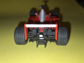 Coche de Slot Ferrari F1 2002 Carrera Evolution