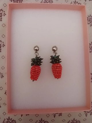 Varios Pendientes Plateados
