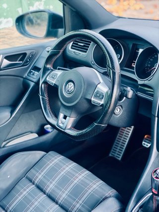 Volkswagen Golf GTI 6