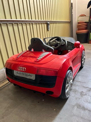 Coche eléctrico infantil Audi R8 Spyder