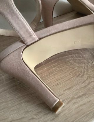 Sandalias tacón rosa nude
