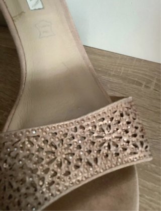 Sandalias tacón rosa nude