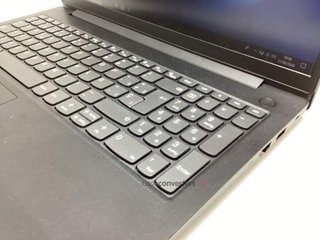 pc portatil lenovo 82tt