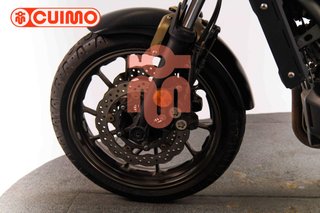 YAMAHA XSR 700