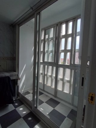 Puertas correderas de aluminio blanco!