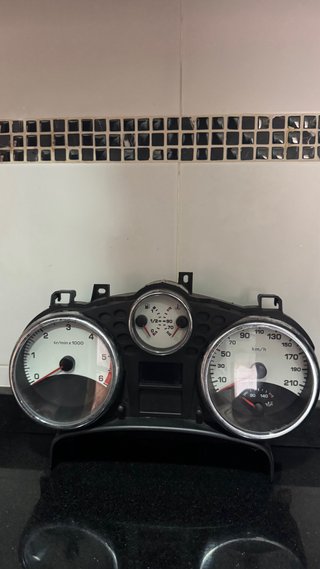 Cuadro de instrumentos Peugeot 207