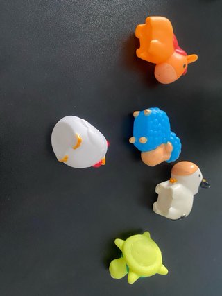 Juguetes de baño animales.