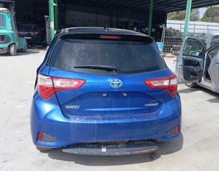 Llanta toyota 456177 yaris hybrid active