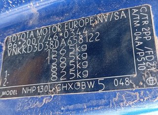 Llanta toyota 456177 yaris hybrid active