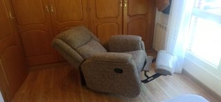 Sillón reclinable manual tela