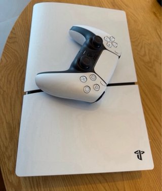 PlayStation 5 Digital Edition Blanca y Mando Ps5