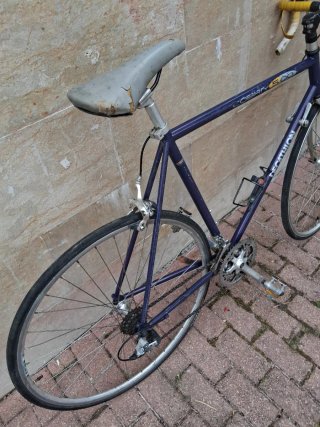 Bicicleta Decathlon Cobra 500 para arreglar