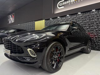 Aston Martin DBX 2021