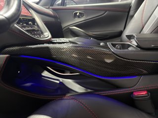 Aston Martin DBX 2021