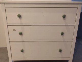 Cómoda IKEA HEMNES blanca