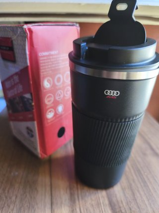Termo Audi Negro