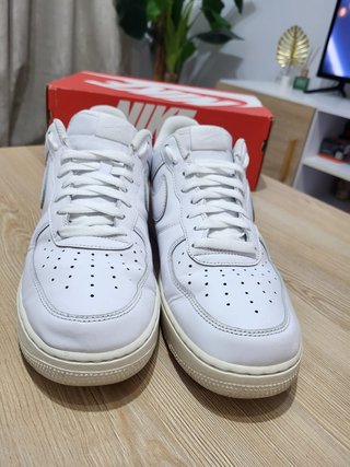 Nike Air Force 1. -T45.5