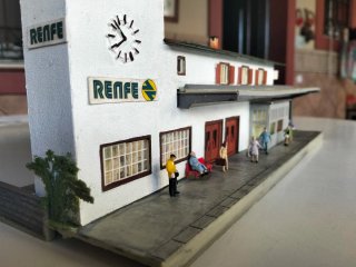 Estación Renfe H0