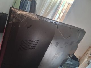 Televisor Toshiba HD Negro