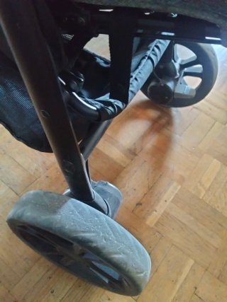 Carro de bebé Joie gris