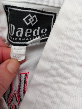 Traje Taekwondo Dae Do Blanco talla 14o cm