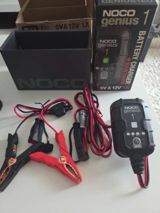 Cargador Baterías NOCO Genius1 1A