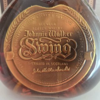 Scatola e Bottiglia Vuota Johnnie Walker Swing del 1980