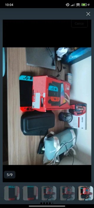 Nintendo Switch OLED Azul y Naranja tiene la caja