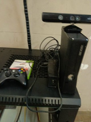 Xbox 360 con Kinect Negro, 5 juegos