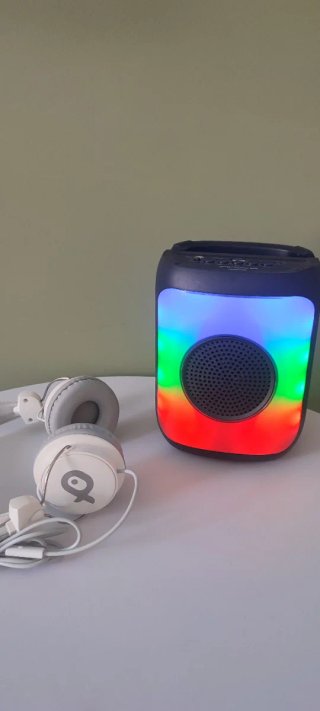 Altavoz bluetooth + Auriculares