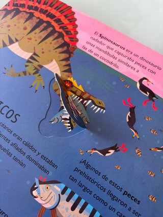 Libro infantil dinosaurios / Con solapas divertido