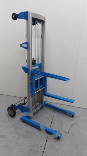Apilador Manual Aluminio 5000 Kg - 2500 mm - 10505