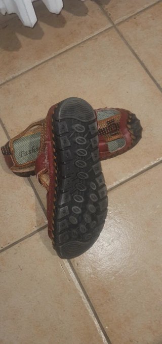 Sandalias de cuero y tela unisex talla 39