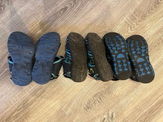 Sandalias números 31 y 33 varías marcas