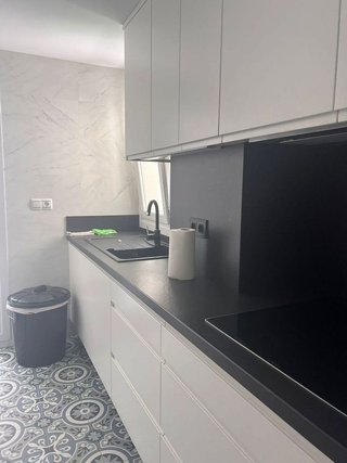 Piso en alquiler en Los Jardines de Marbella - La Ermita en Marbella