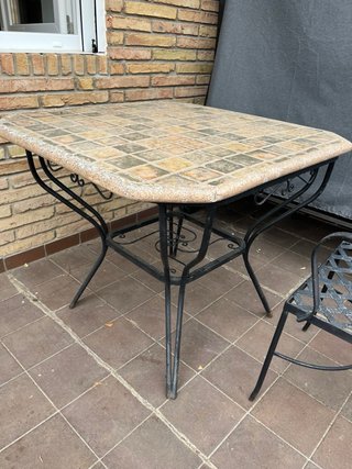 Mesa Terraza Forja Piedra y 4 Sillas