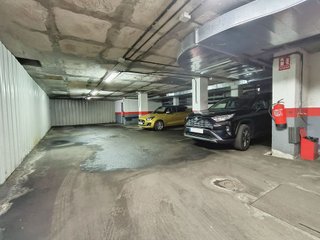 Garaje en alquiler en Cortes - Huertas en Madrid