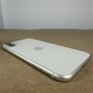 iPhone 11 Batería 82% + Cargador y Cable Nuevo