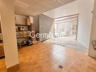 Local comercial en venta en Canyet - Bonavista en Badalona
