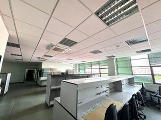 Local comercial en alquiler en Simancas en Madrid