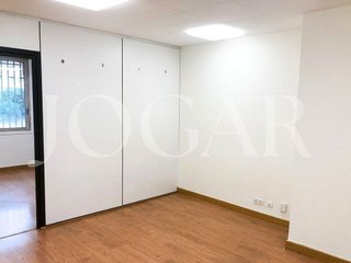 Oficina en alquiler en Castillejos en Madrid