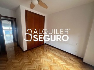 Piso en alquiler en Canillas en Madrid