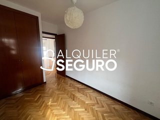Piso en alquiler en Canillas en Madrid