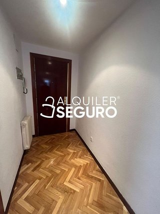 Piso en alquiler en Canillas en Madrid