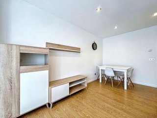 Piso en alquiler en Teo