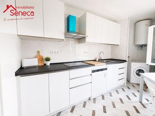 Piso en alquiler en Ciudad Jardín - Zoco en Córdoba