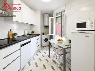 Piso en alquiler en Ciudad Jardín - Zoco en Córdoba