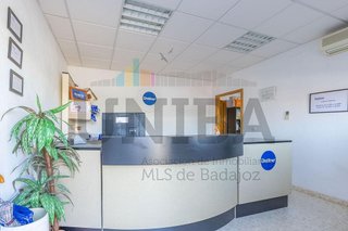 Nave industrial en venta en La Estación en Badajoz